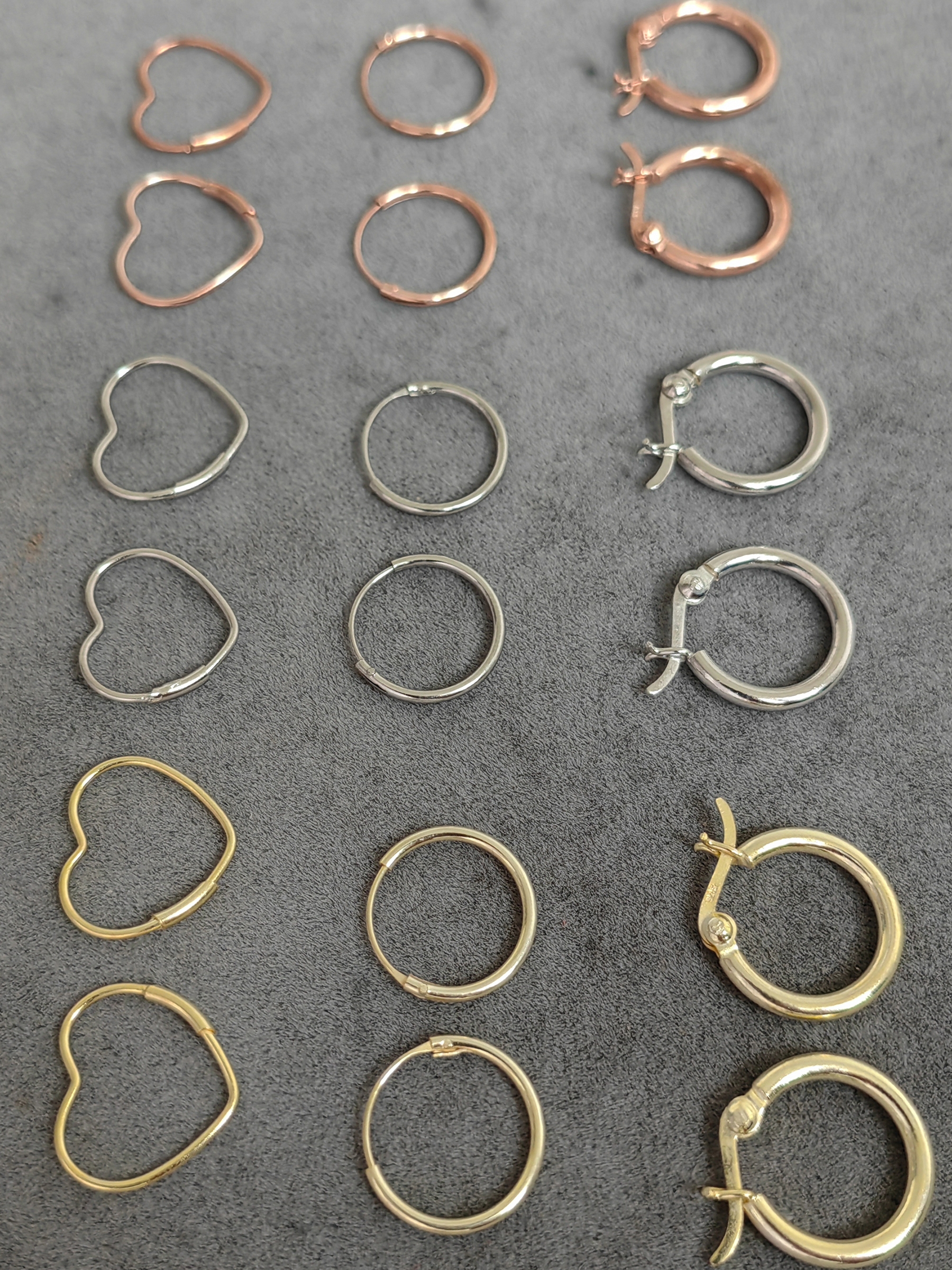 Günlük ve Özel Anlar İçin Gümüş Köşeli İnce Halka Küpe - Gold Renk