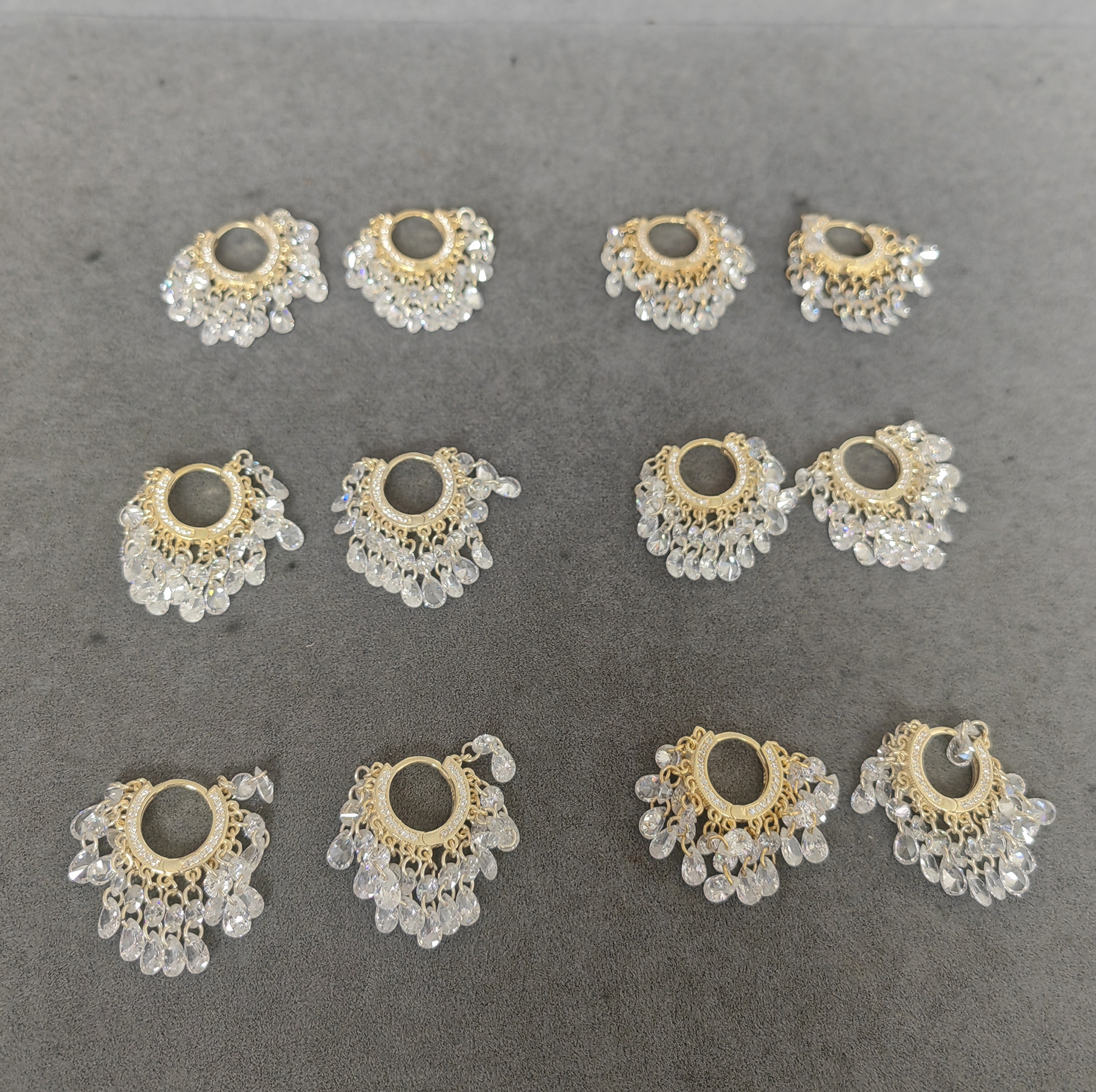 Çok Taşlı Sallantılı Gümüş Küpe | 925 Ayar Şık ve Göz Alıcı Kadın Küpesi - Rose Renk