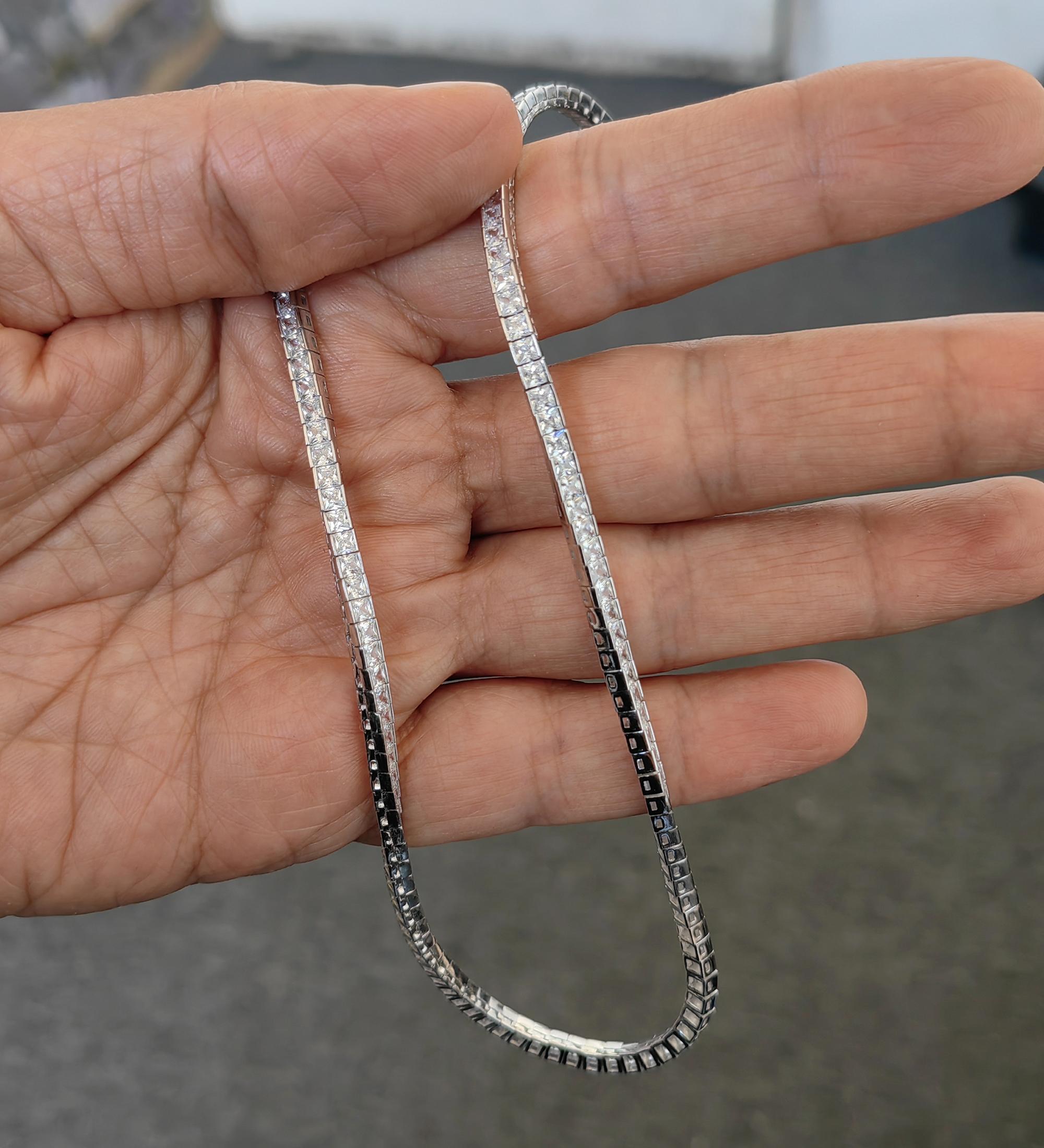 Beyaz Taşlı Gümüş Choker Kolye