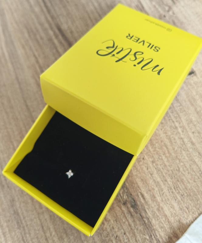 4 Yapraklı Yonca 14 K Altın Tragus Piercing (585 Damgalı)