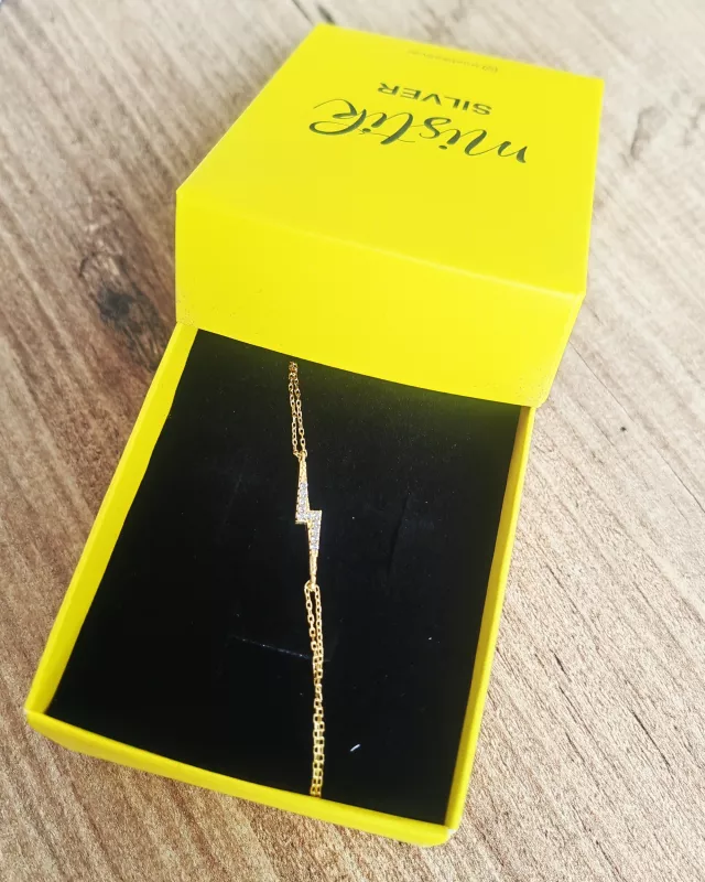 Beyaz Taşlı Şimşek Gümüş Bileklik