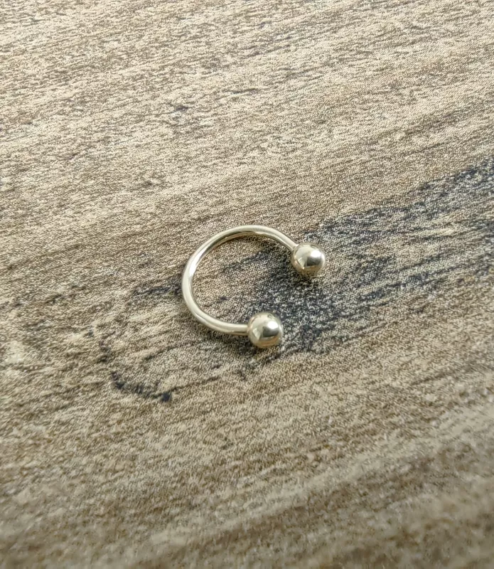 Taşsız Topçuklu 14 K Altın Helix Piercing (585 Damgalı)