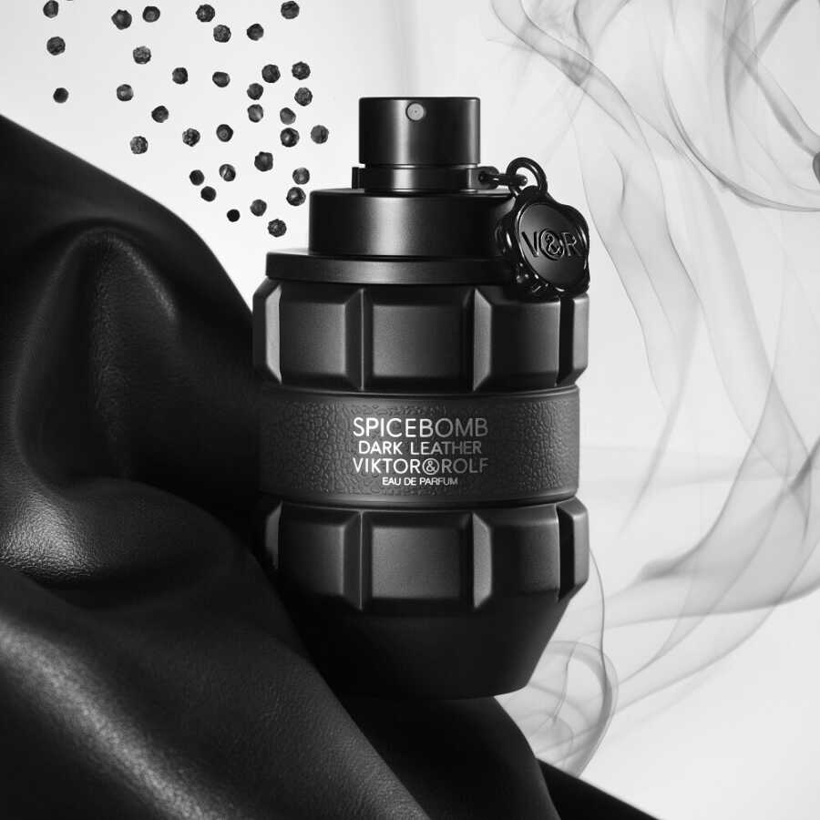 Viktor%20&%20Rolf%20Spicebomb%20Dark%20Leather%20Edp%2090%20ml