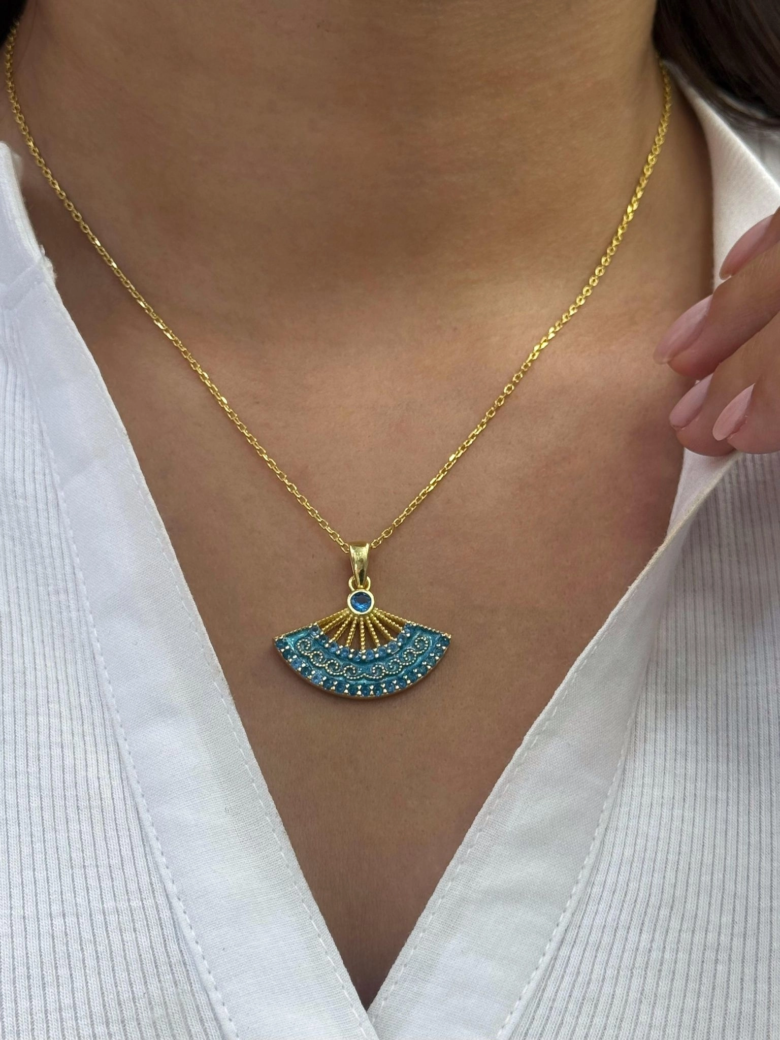 El Yapımı 925 Ayar Gümüş Kolye | Renkli Mine Detaylı Kadın Takısı - Bakır Rengi