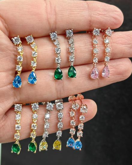Minimal Beyaz Damla Taşlı Gümüş Küpe – Zarif Tasarım Yellow Gold Pink