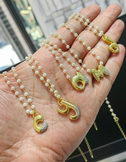 Kişiye Özel İnci Harf Kolye – Minimal Altın Harf ve Monogram Takı, 925 Ayar Gümüş G